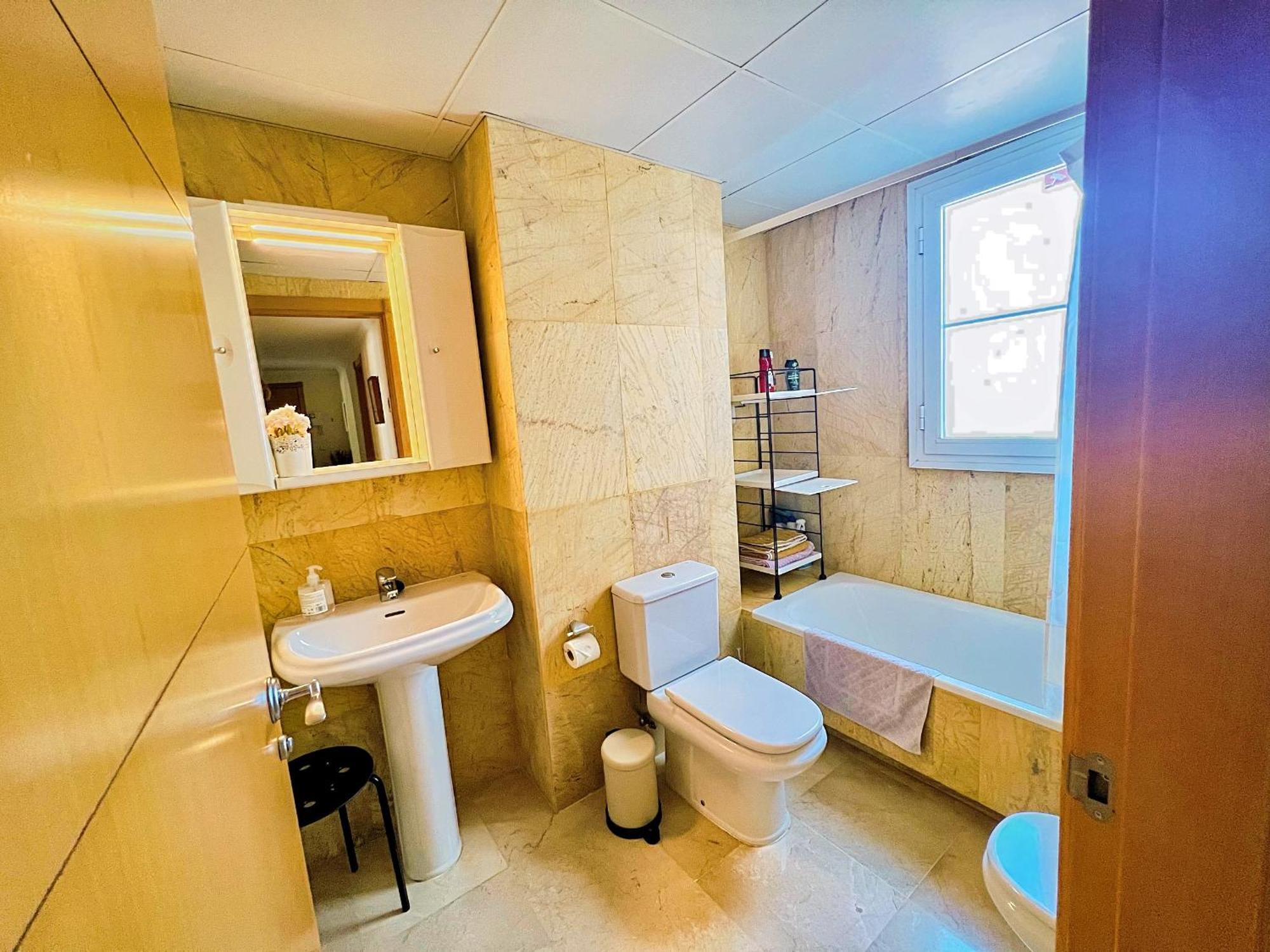 Beautiful Apartment With Pools, Playground And Paddle Tennis - Family Friendly And Near Vithas Hospital - Free Parking In Garage Бенальмадена Экстерьер фото